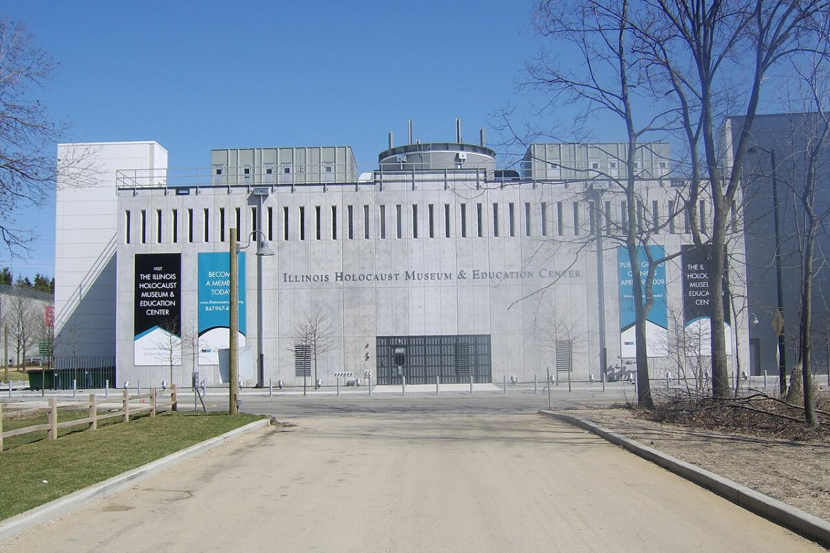 Optima Lakeview® Apartments in Chicago, IL Exterior view of the Illinois Holocaust Museum on a clear day, perfect for visiting Holocaust Museum Illinois and learning its powerful history.